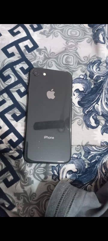 iphone 8 non pta condition 10/10 ais number par rabta kary 03274811337 0