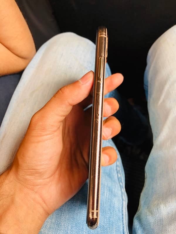 Iphone XS Max PTA approve 5