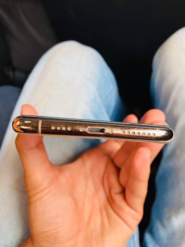 Iphone XS Max PTA approve 8