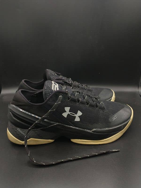 Under Armour curry 2 0