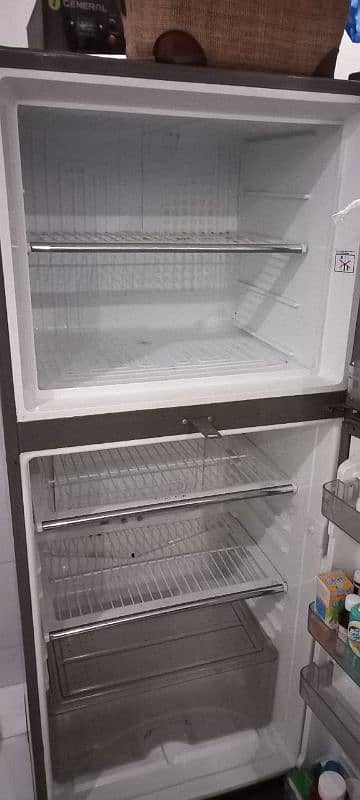 Dawlance fridge 4