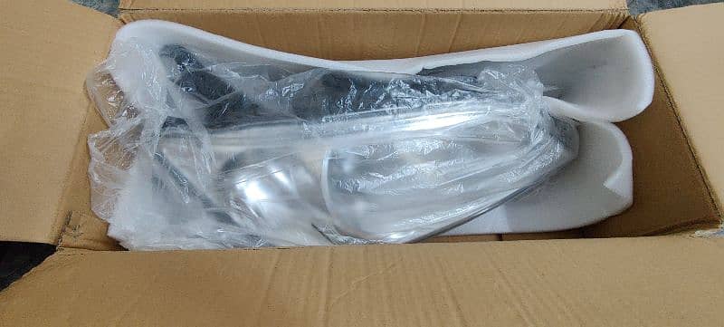 Honda Civic Eagle Eye 2003/2006 Front Headlights Available With Box 7