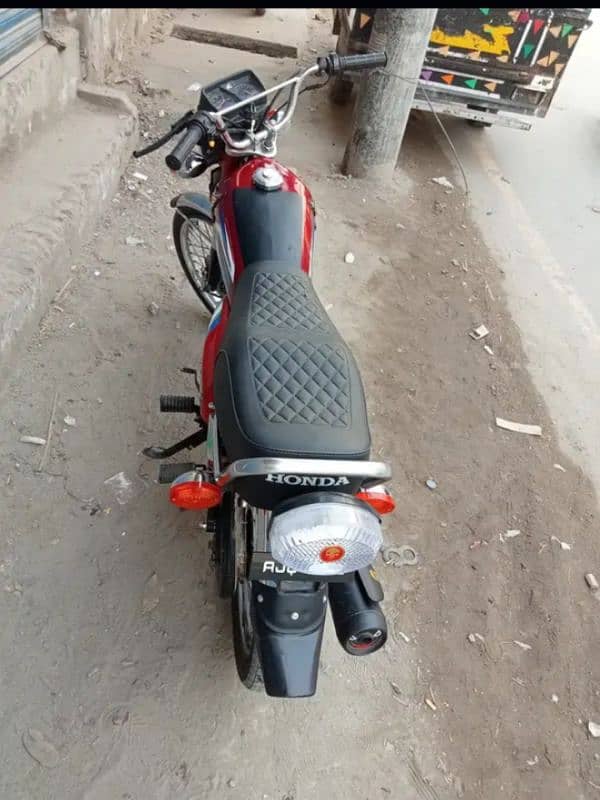 HONDA 125 6