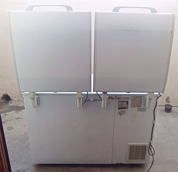 Waves Deep Freezer WT213 10