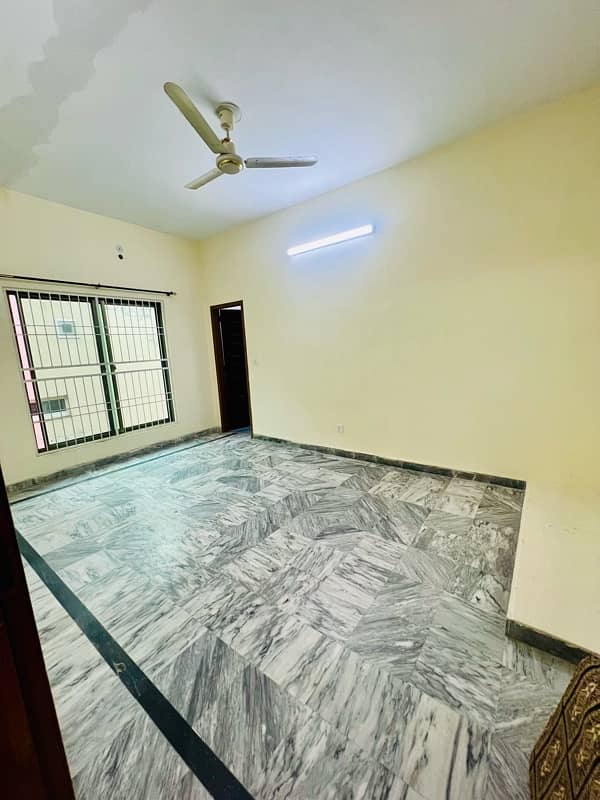 10 Marla 3 bed upper portion for rent In Punjab coop housing society 8