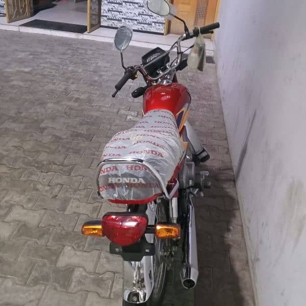 Honda CD 70 red 5