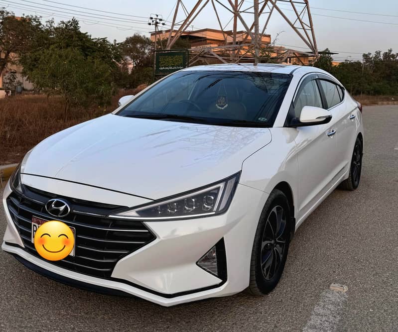 Hyundai Elantra 2022 GLS 2