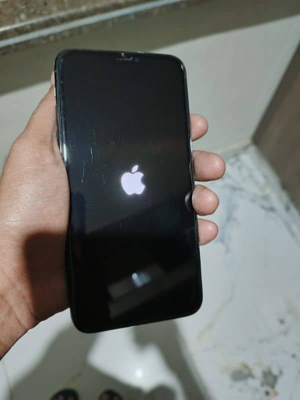 iphone 11 pro max JV 5