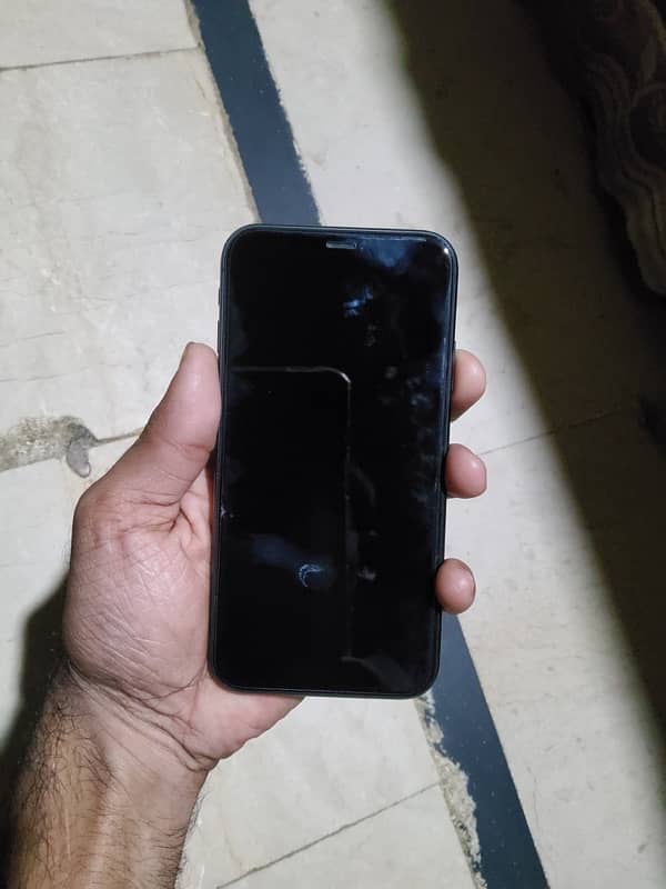 IPHONE 11 100% Health Under Apple Warranty 1