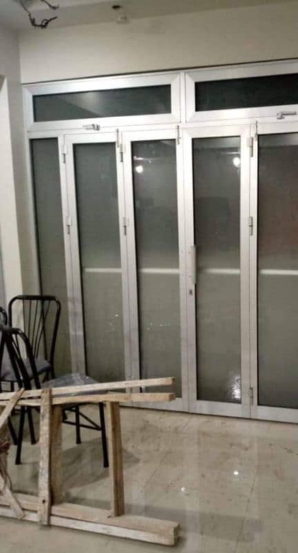 Aluminium Glass window door partition kitchen Cabinets 3