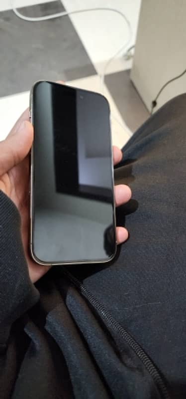 Iphone 14 pro (Factory unlocked) 1