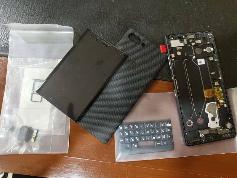 Blackberry Keyone / Key 2 Parts 2