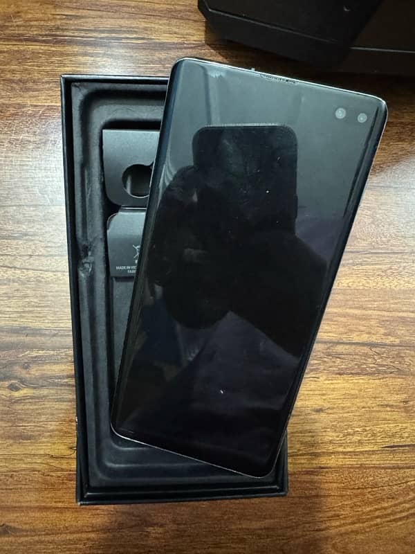 Samsung S10 Plus 0