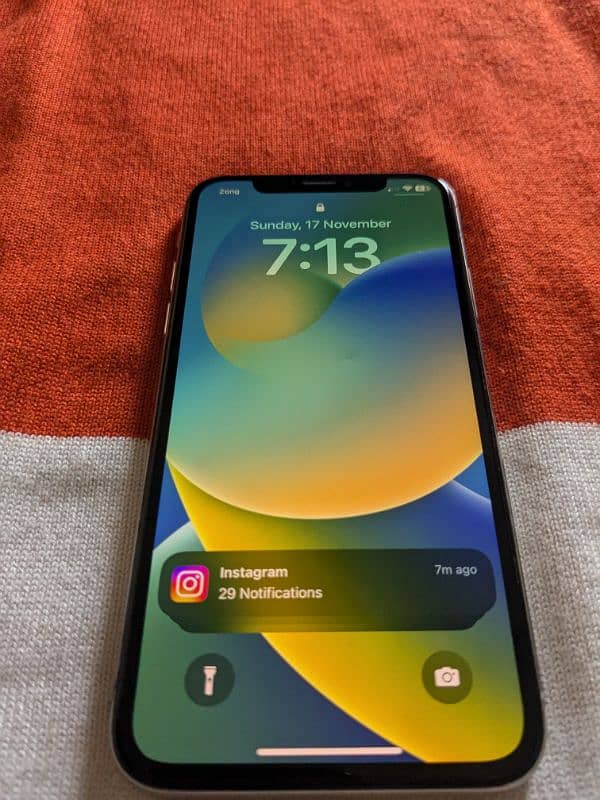 iphone X 64gb pta approved 1