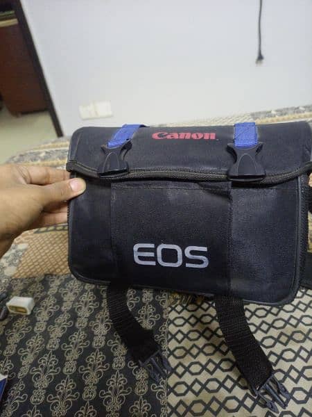 Canon DSLR bag just like new 0