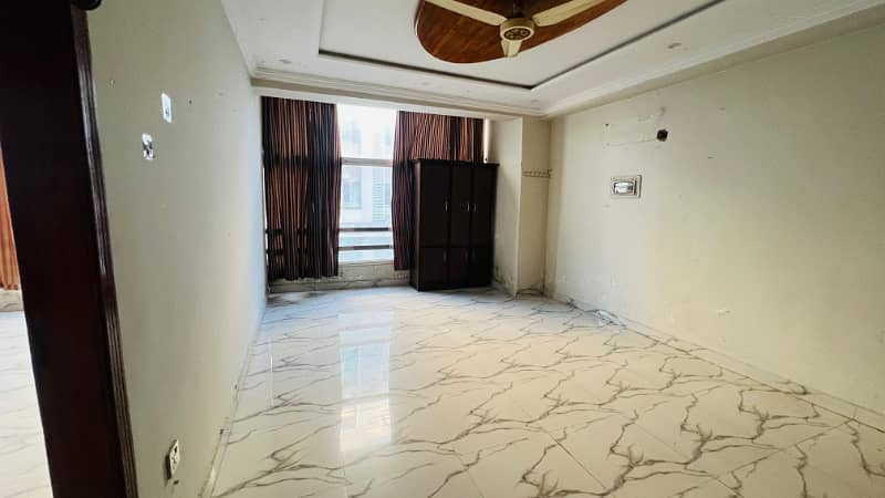 One bedroom non furnished for Rent in bahria towan Rawalpindi 0