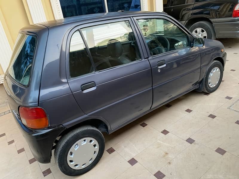 Daihatsu Cuore 2005 4