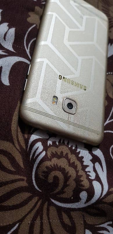 Samsung C5 Pro 9