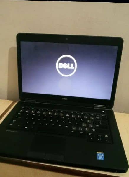 dell 4th generation i5 4gb ram 256 gb ssd rom 0