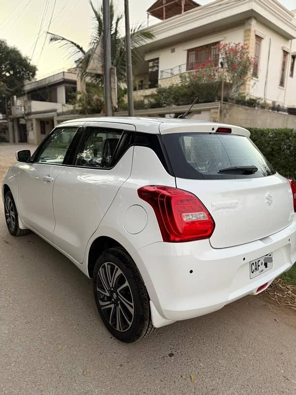 Suzuki Swift 2024 2