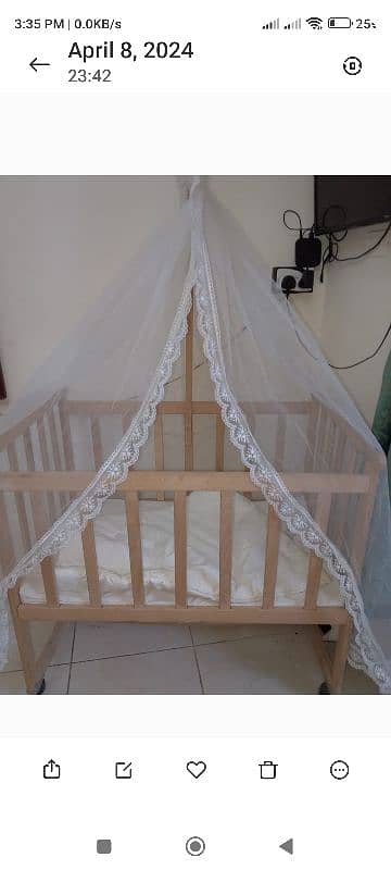 imported baby cot 3