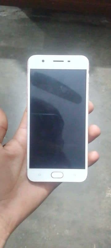 oppo a57 3 32 gb exchange possible hai 03417579840 3