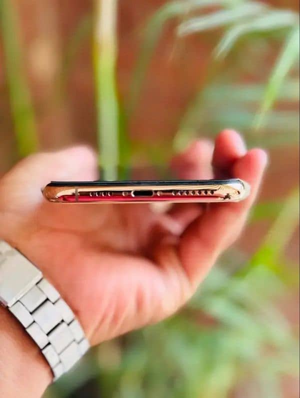 Iphone Xs Non PTA 3