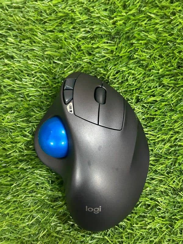 logitech m570 mouse track ball mouse wireless 1