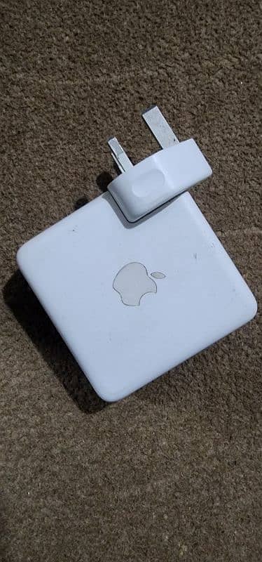 96w macbook cherger 0