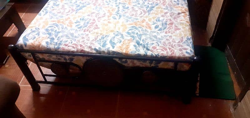 iron bed with matress 2