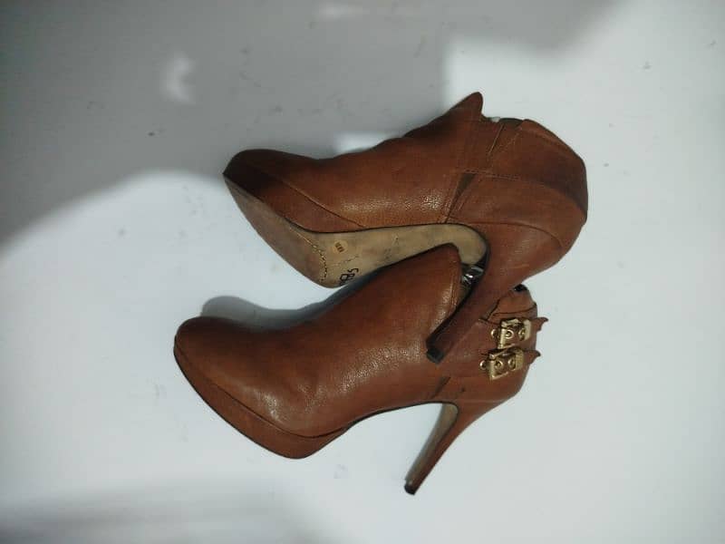 ladies heels for sell 10