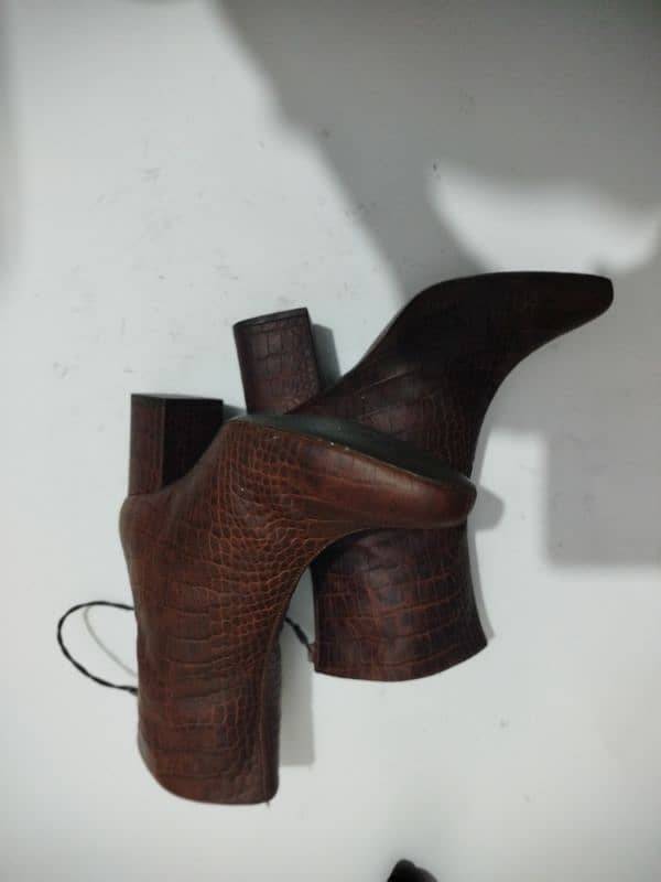 ladies heels for sell 11