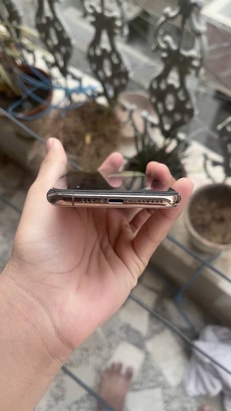 Iphone Xs 256GB FU 4