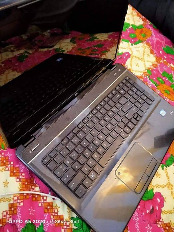 HP Pavilion g7 10