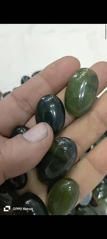 nephrite Jade pendant 180 per carat 1