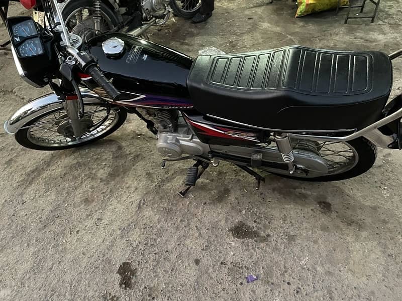 Honda 125 (2017) islamabd Registered 4