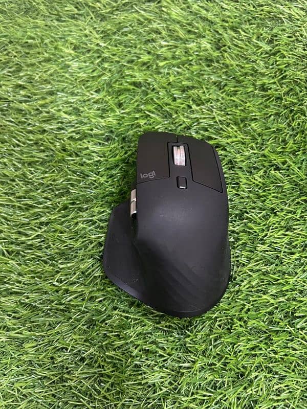 logitech mx master 3 Bluetooth wireless multi mouse 11