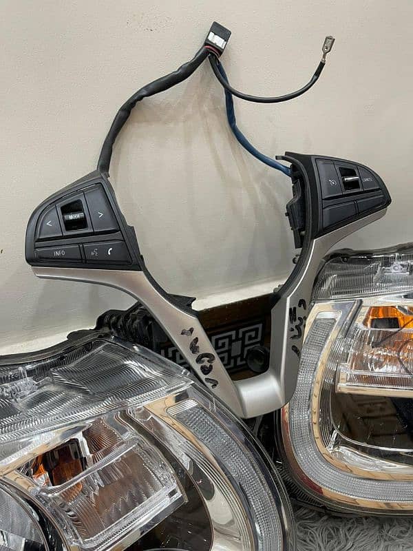 Suzuki Ignis head light 4