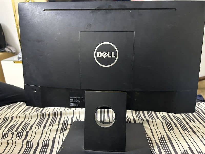 Computer LCD Dell fully Original in excellent condition 2