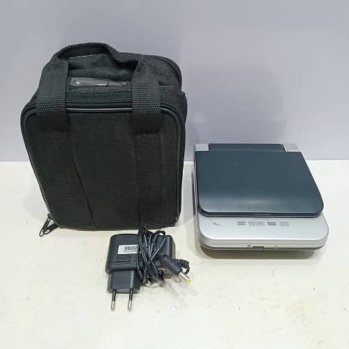 Poroline Portable DVD Player (DVD P350) – Works Great, with Charger 10