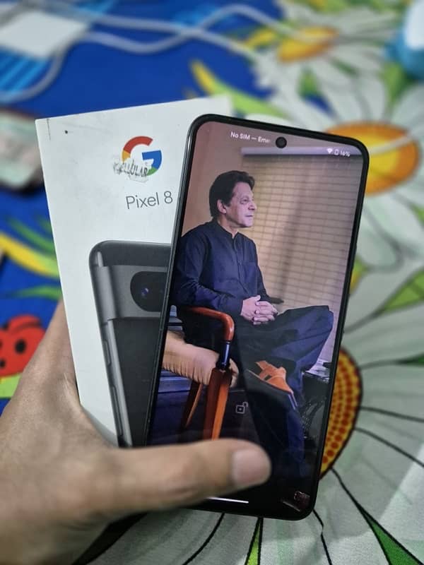 Google Pixel 8 JV 0