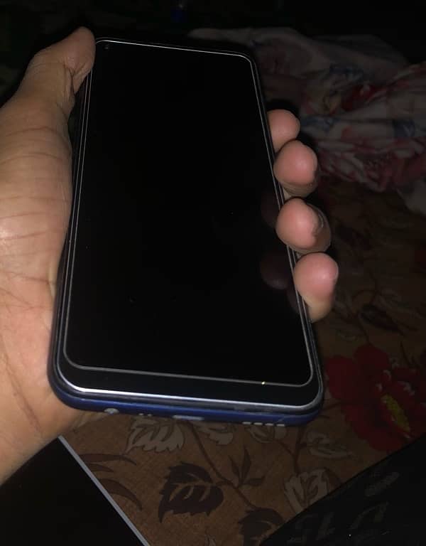 Realme C17 4