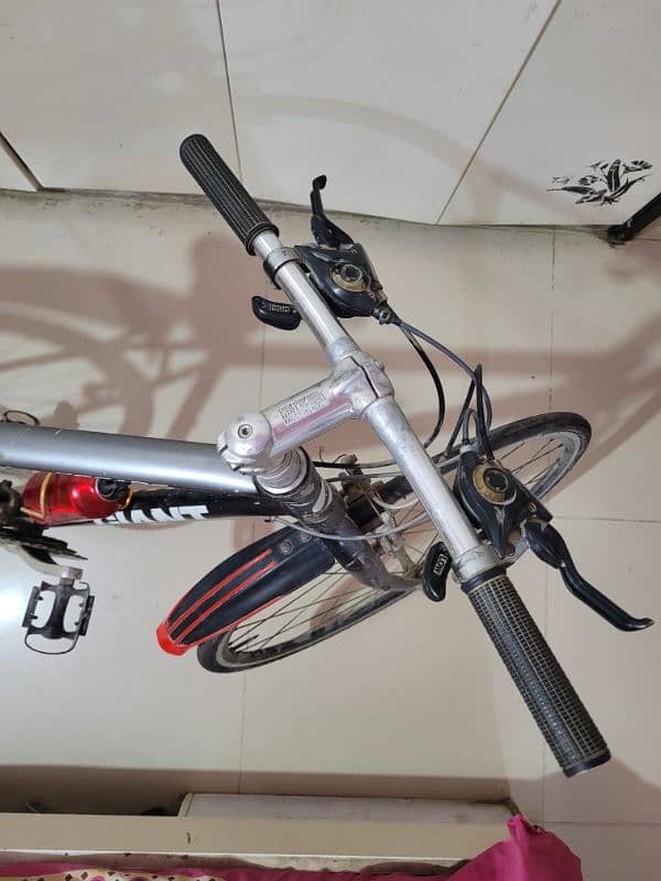 Giant escape cycle in a good and best condition 3