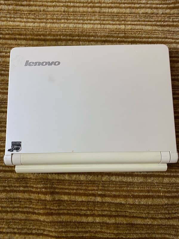 Lenovo S9e IdealPad full White Mini Laptop 15