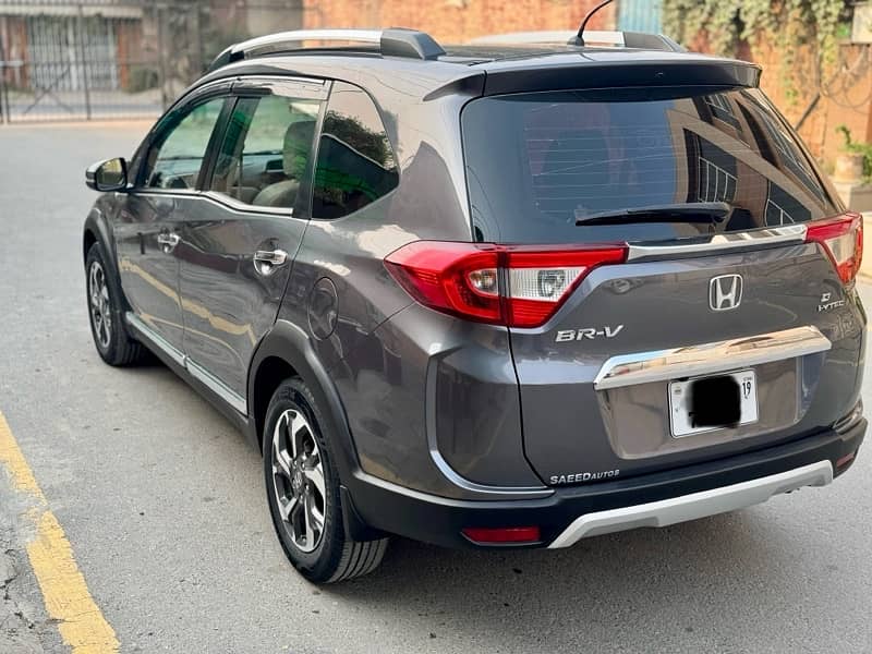 Honda BR-V S PACKAGE 5