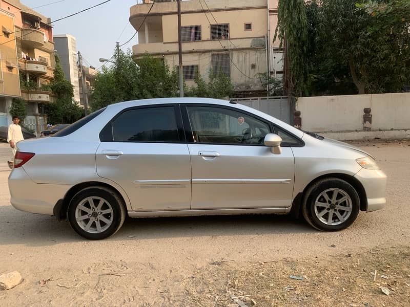 Honda City IDSI 2005 6