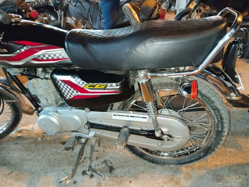 CG 125 Model 2024 Honda Karachi 1