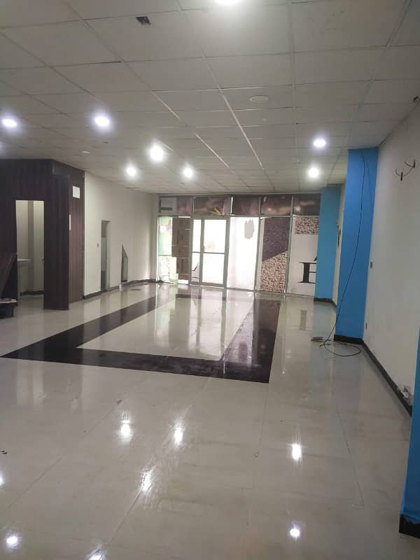 1 kanal Commercial Hall For Rent in Johar Town Hot Location 0