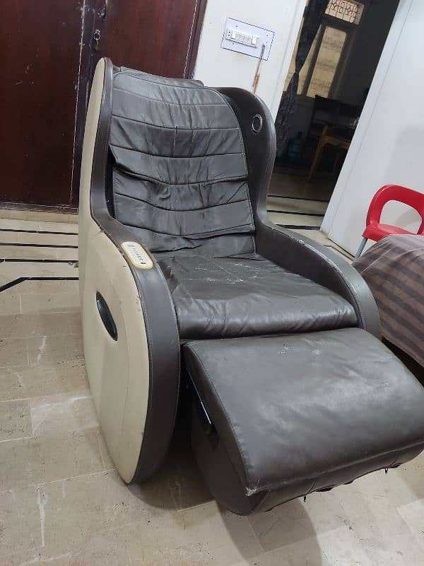 massager sofa chair good condition 7