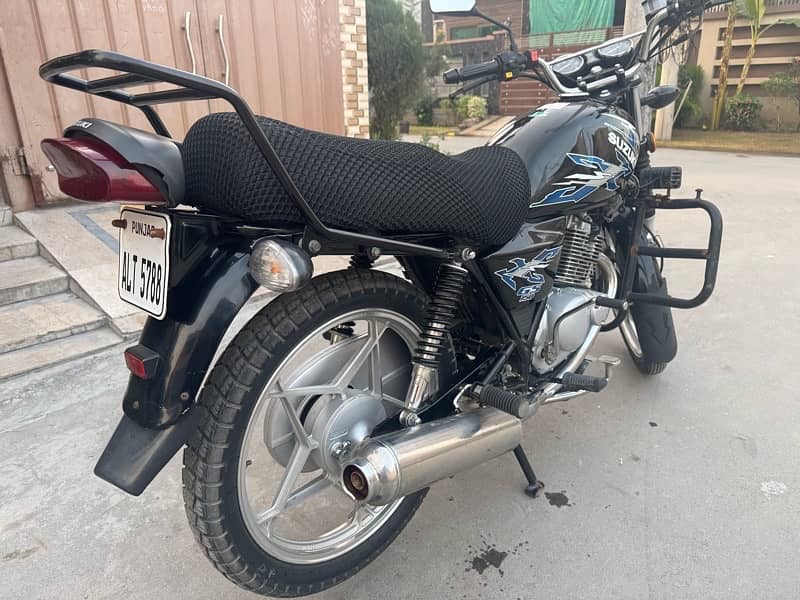 Suzuki bike for sale 4